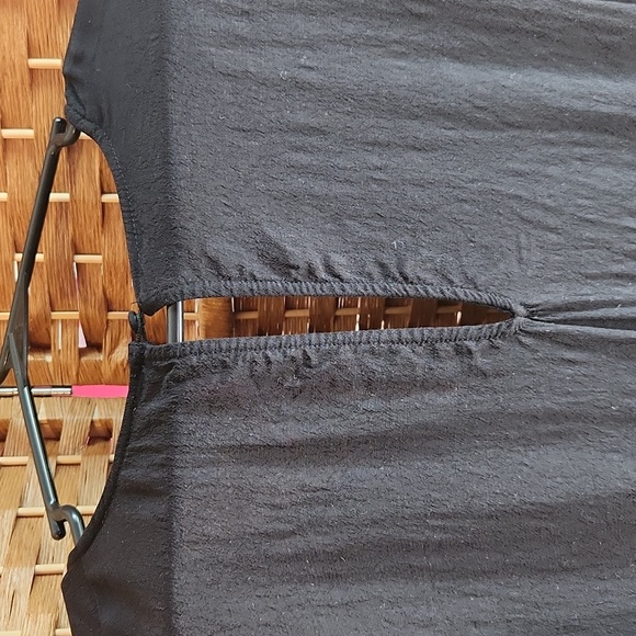 Forever21, Women's Sexy Little Black Romper with Velvet-Like lace sleeves Sz aS - Picture 4 of 11